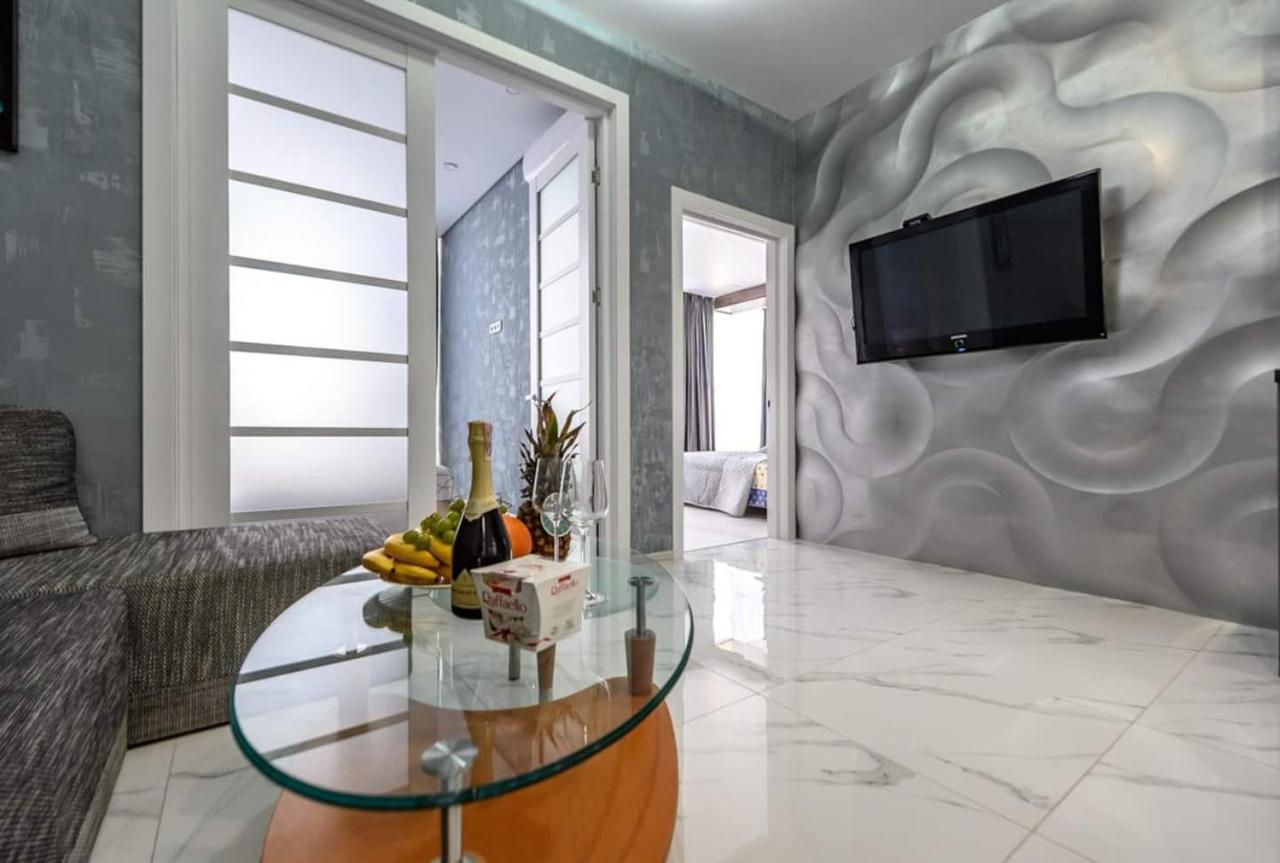 Бесті Апартаменти, 2 Спальні, Вид Моря 0523 Odessa Ngoại thất bức ảnh